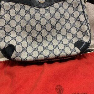 Authentic Gucci GG Blue vintage luxury collection crossbody bag with dust bag